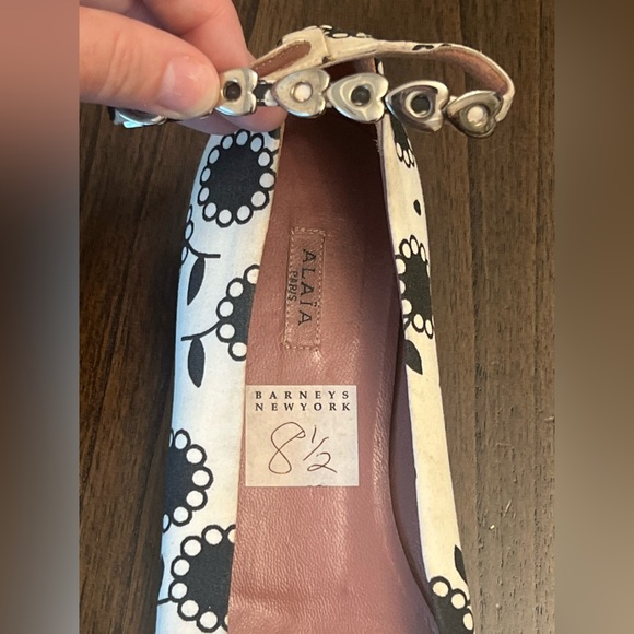 ALAIA PARIS WOMEN'S 38.5 BLACK & WHITE BALLERINA BALLET FLATS - Picture 12 of 16